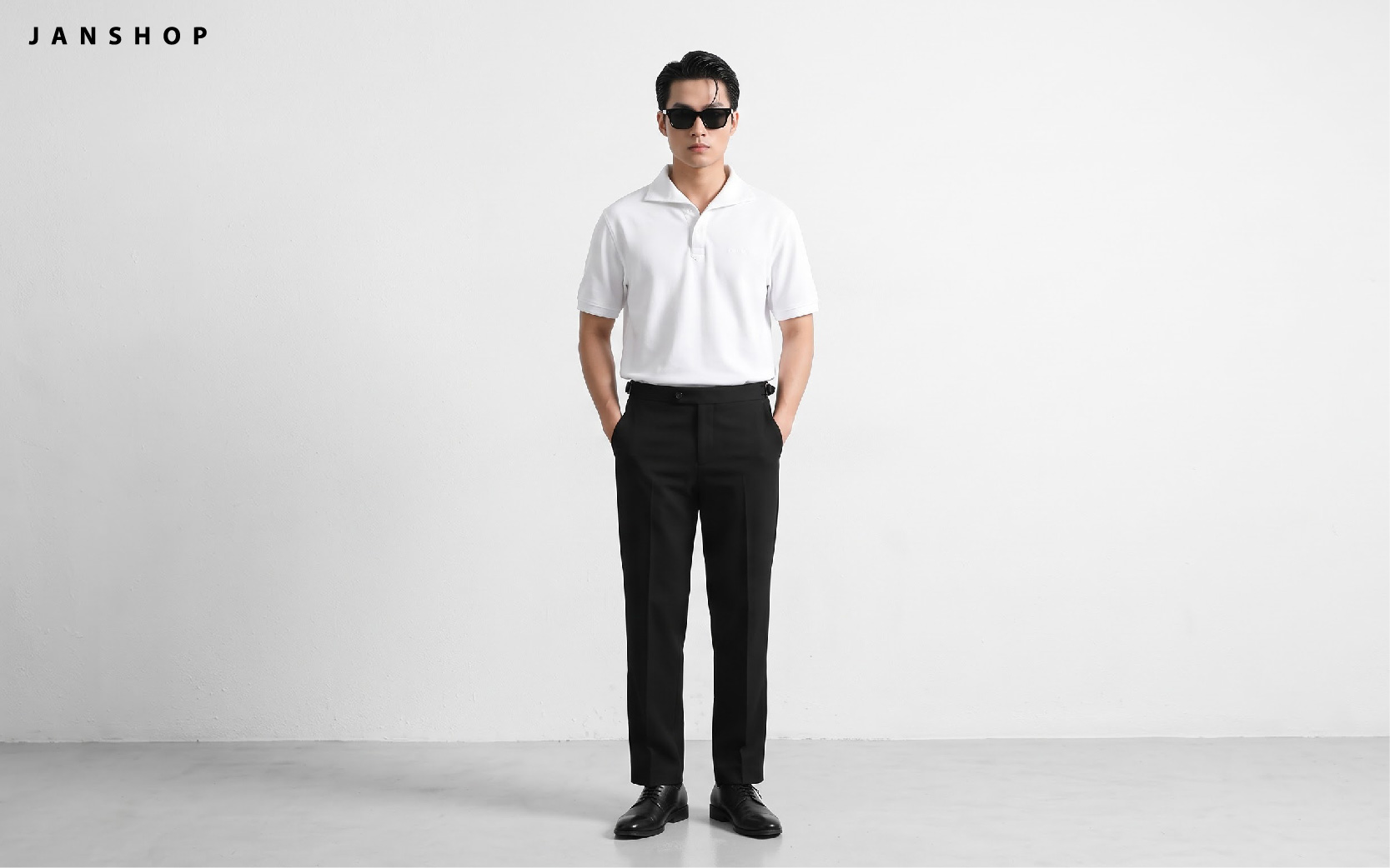 Bản phối công sở với áo polo và quần tây