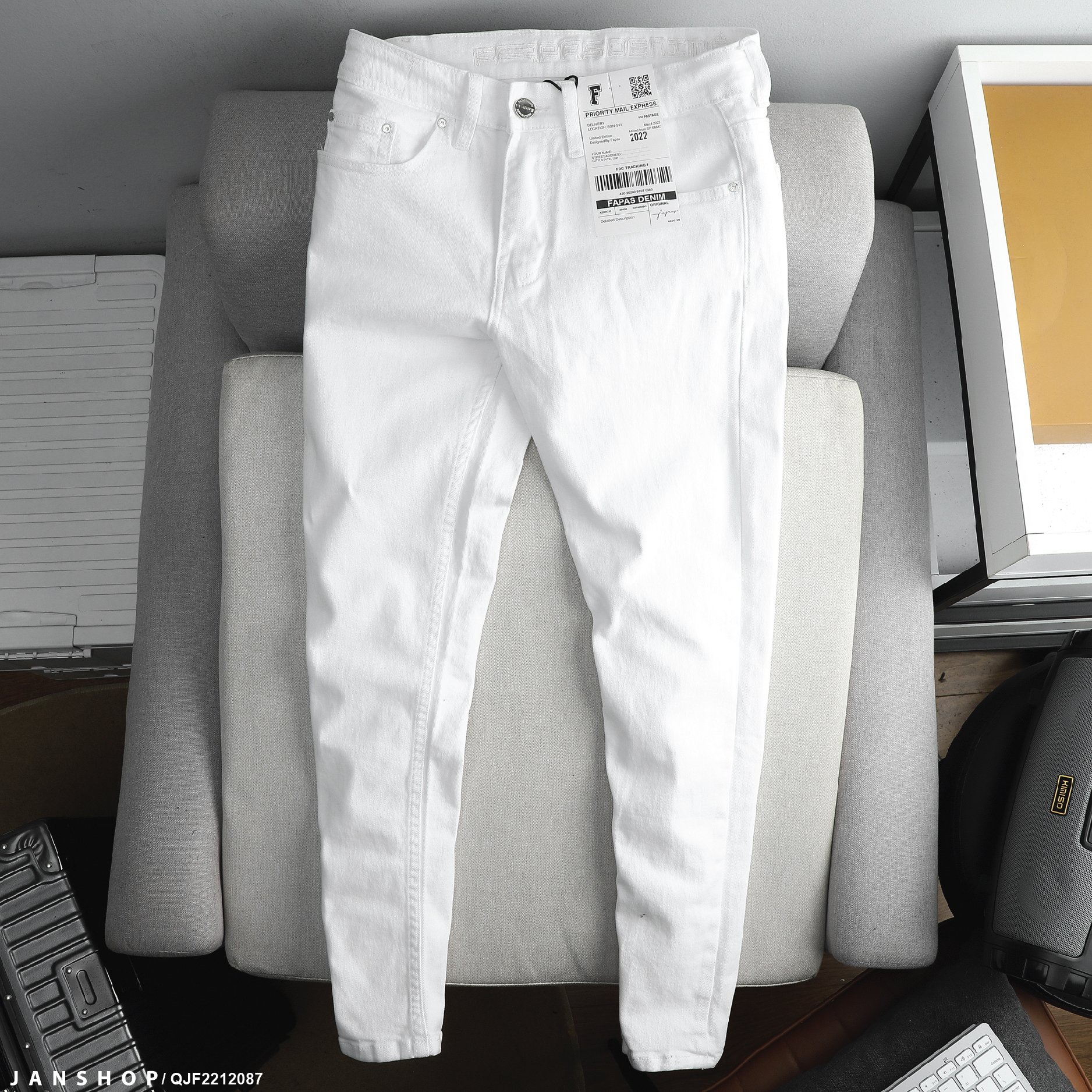 fapas-skinny-funtty-white-jean