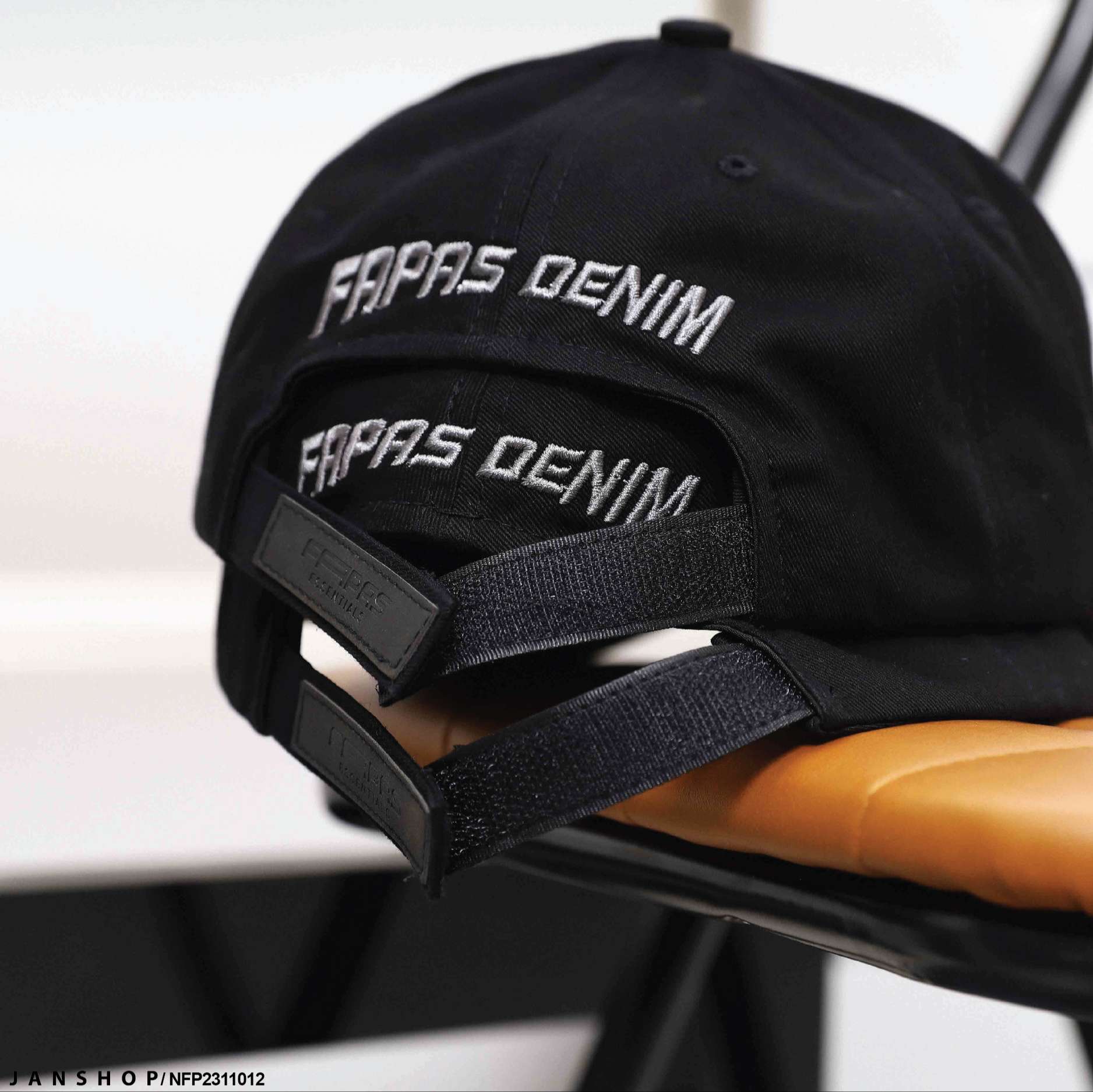 FAPAS DOMINA CAP
