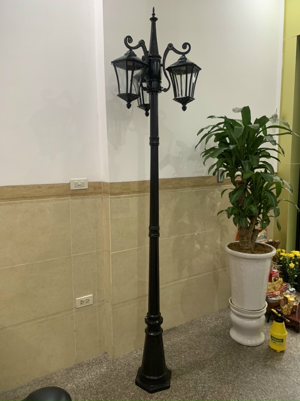 cột đèn trang trí 3 bóng