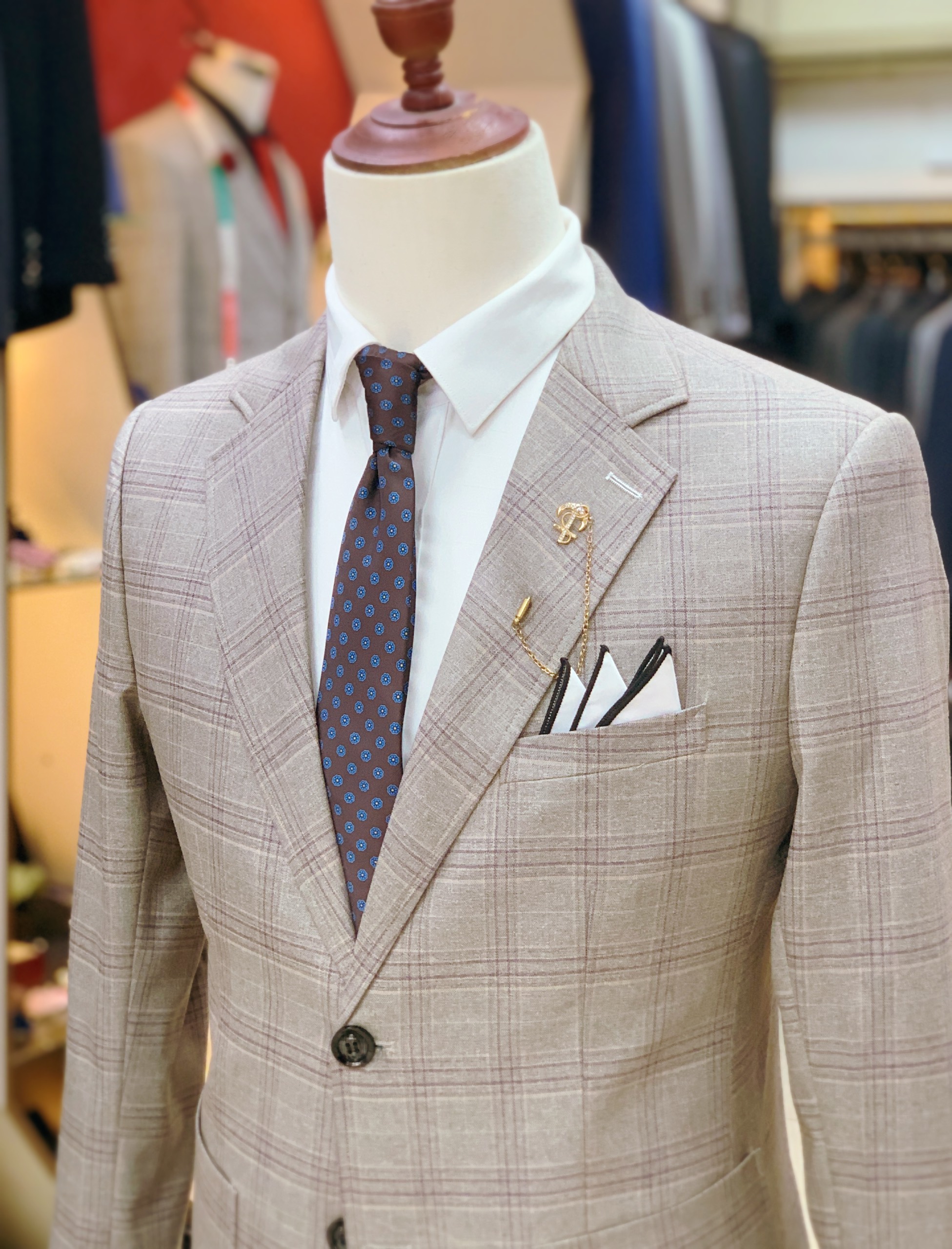 Áo Blazer là gì? Nguồn gốc của áo Blazer