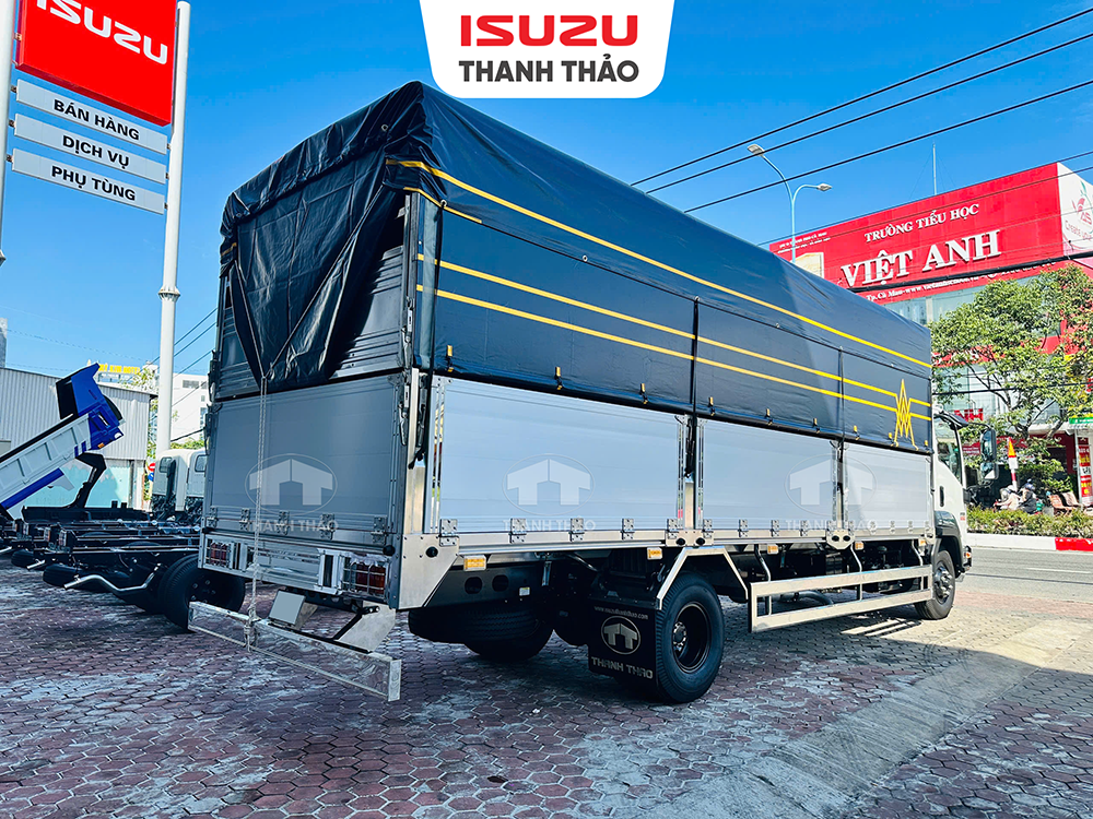 Xe tải Isuzu FRR650 Mui bạt bửng nhôm - Tải trọng 6.2 tấn - Thùng dài 6m6