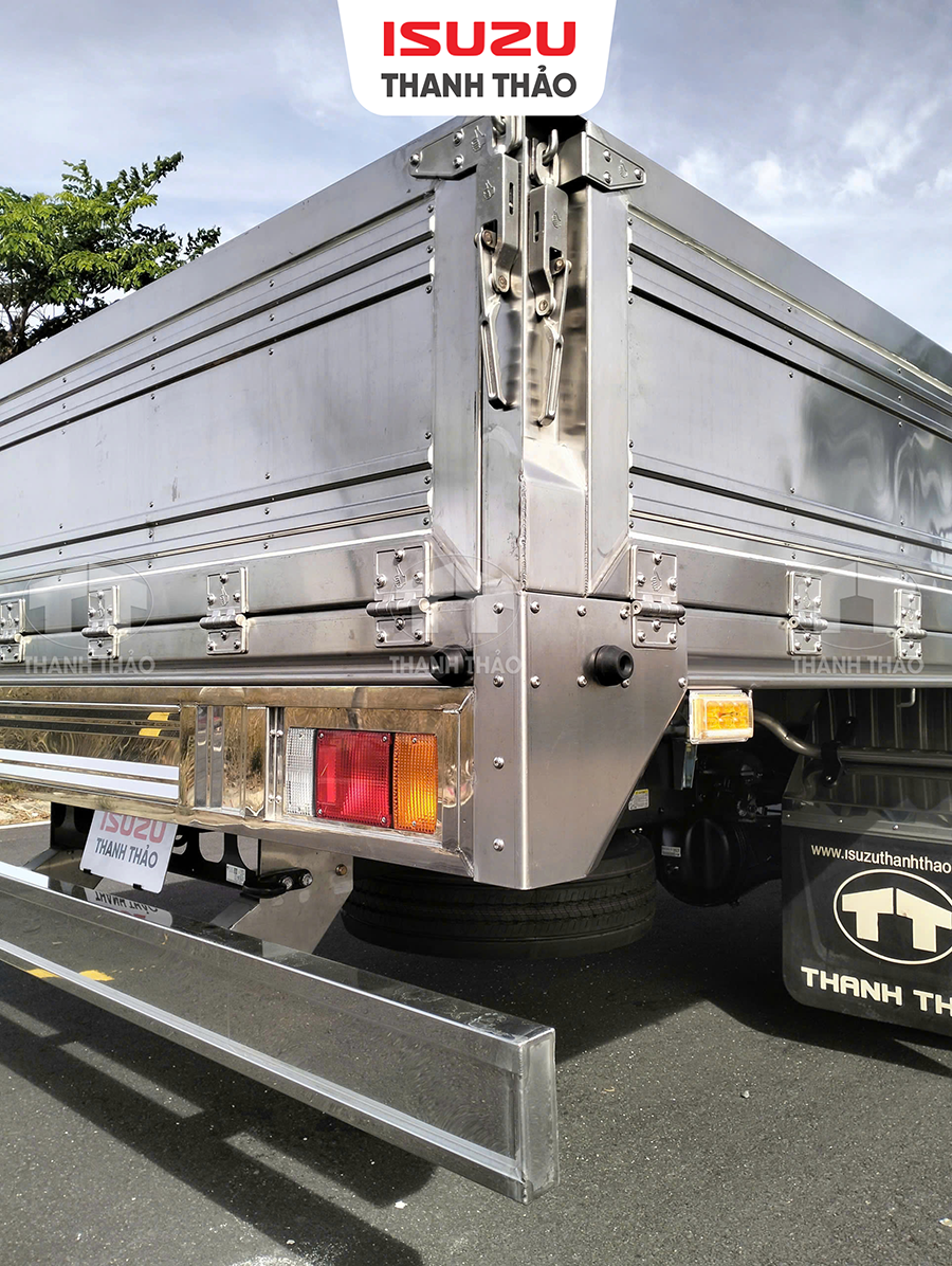 Xe tải Isuzu FSR700 - Thùng Lửng - Tải 8.3 tấn - Thùng dài 6m1