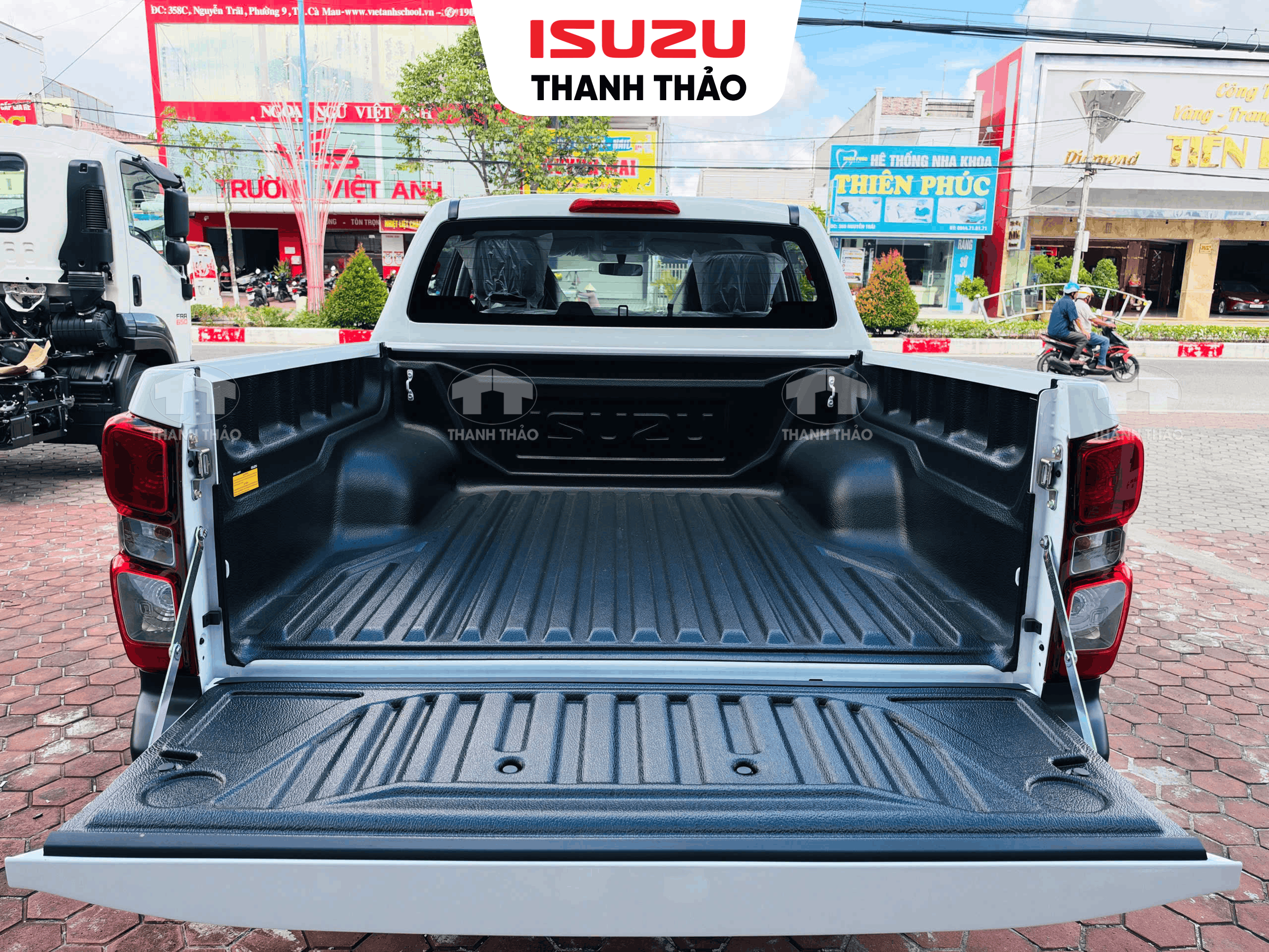 Xe bán tải Isuzu D-Max UTR800 (Cabin kép)