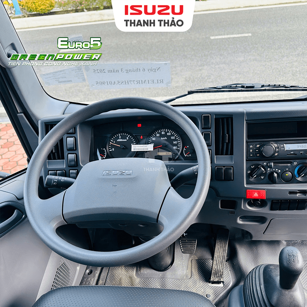 Xe tải Isuzu QKR210 Tập Lái hạng C1