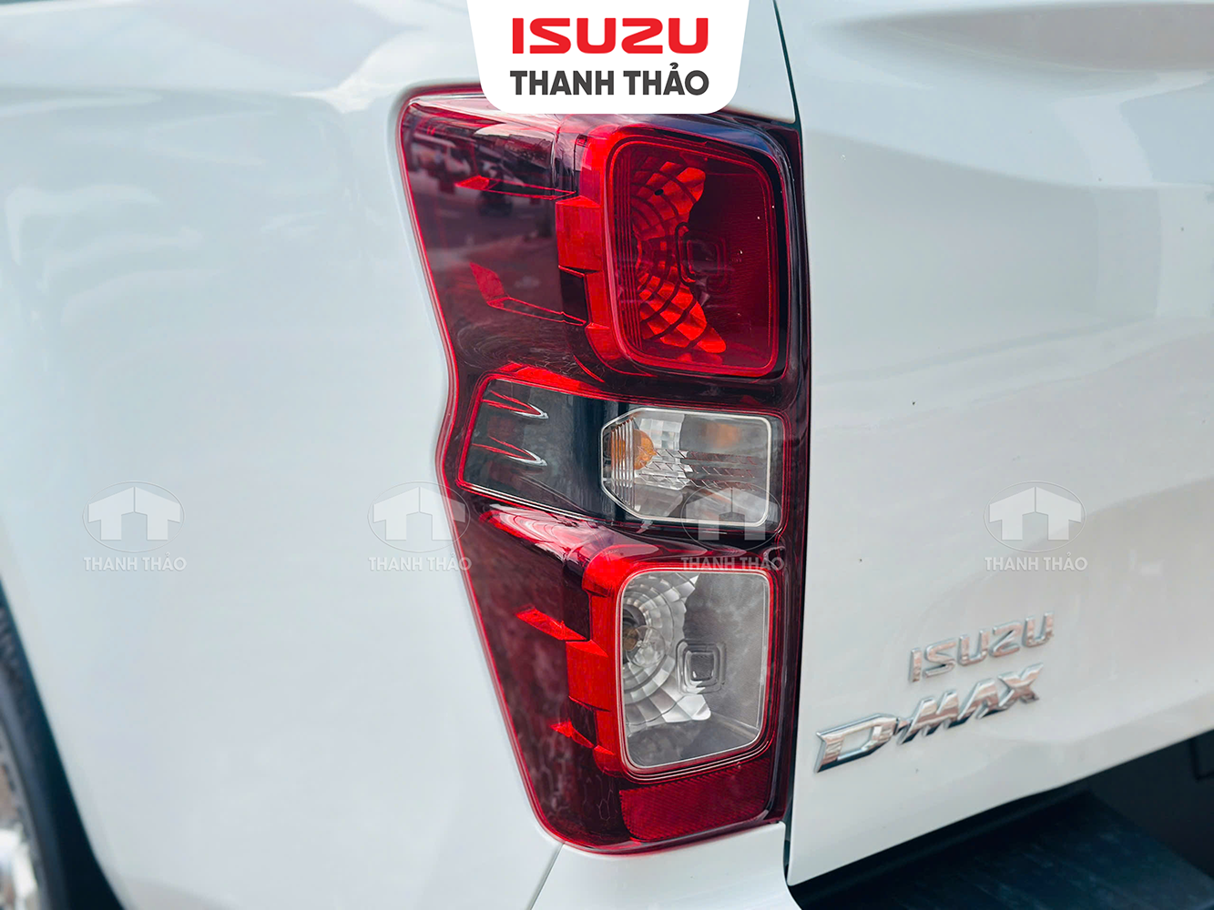 Xe bán tải Isuzu D-Max Prestige 4x2 AT (2026)