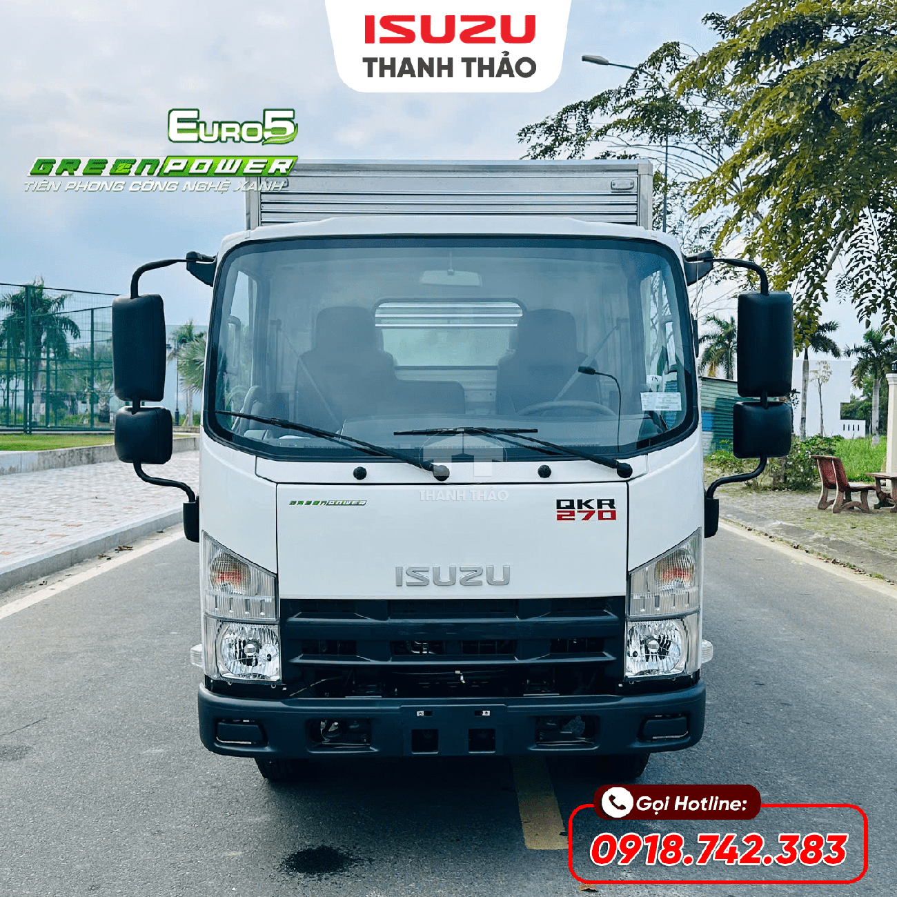 Xe tải Isuzu QKR270 Thùng Kín TC - Tải 2.5 tấn - Thùng dài 4m4