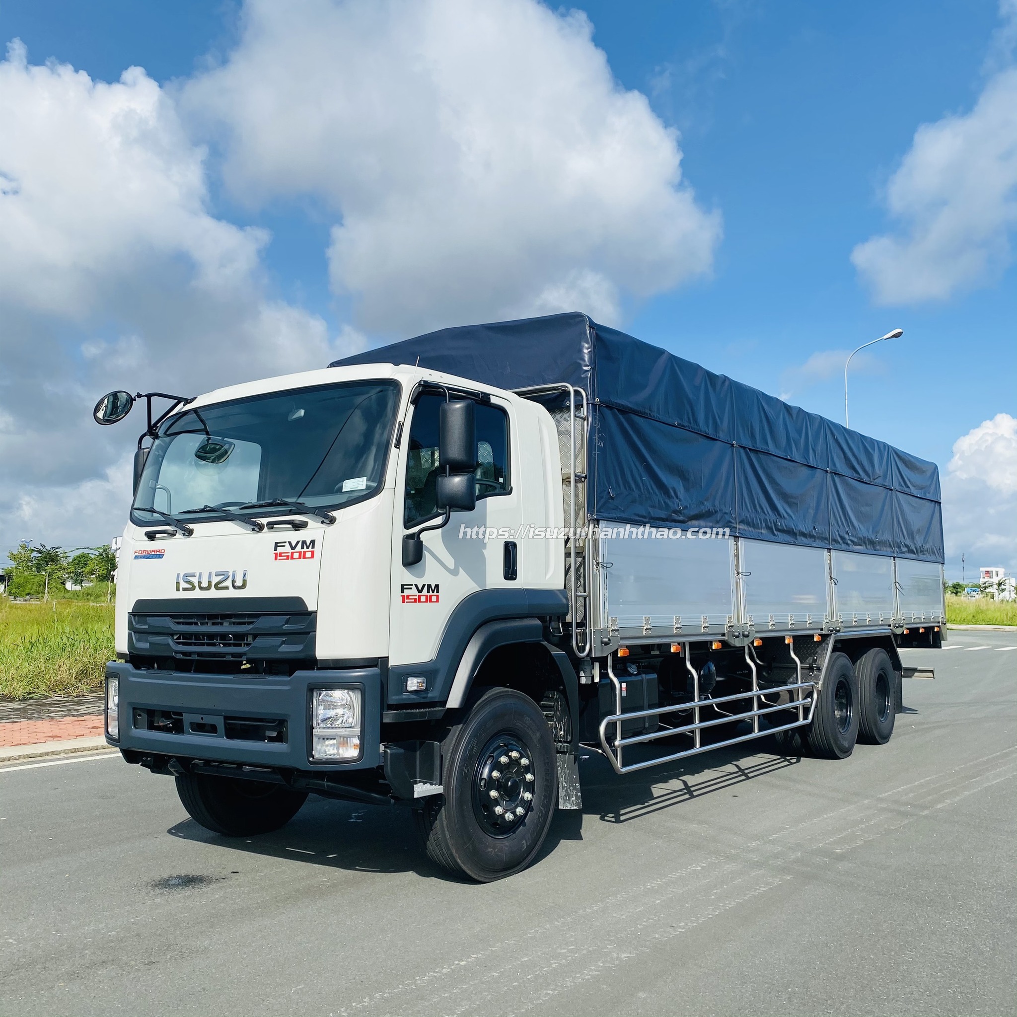 Xe tải Isuzu FVM1500 Mui Bạt Bửng Nhôm - Tải trọng 16 tấn
