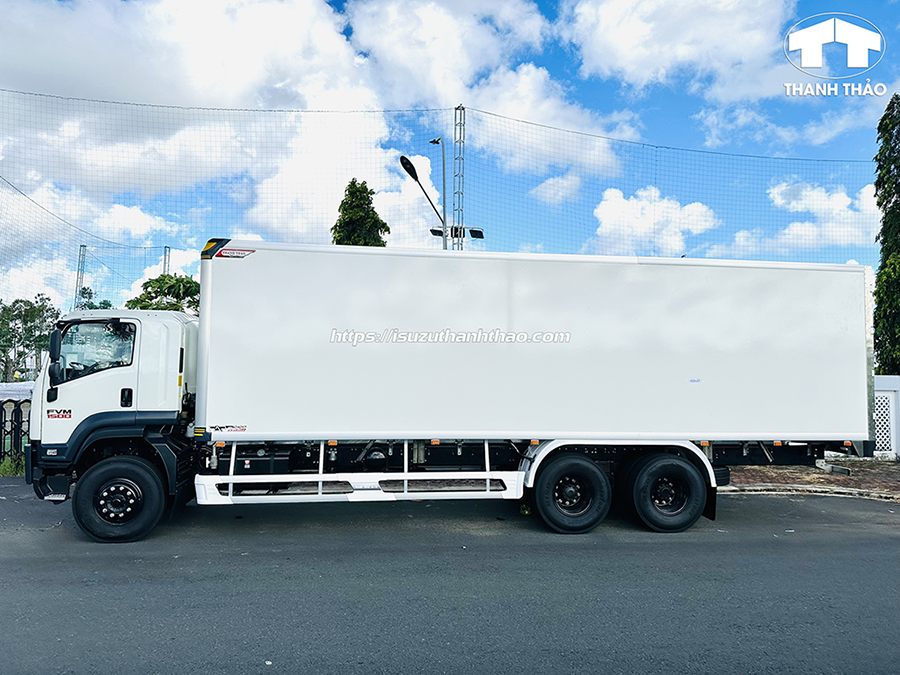 Xe tải Isuzu FVM1500 Bảo Ôn - Tải trọng 16 tấn - Thùng dài 9m2