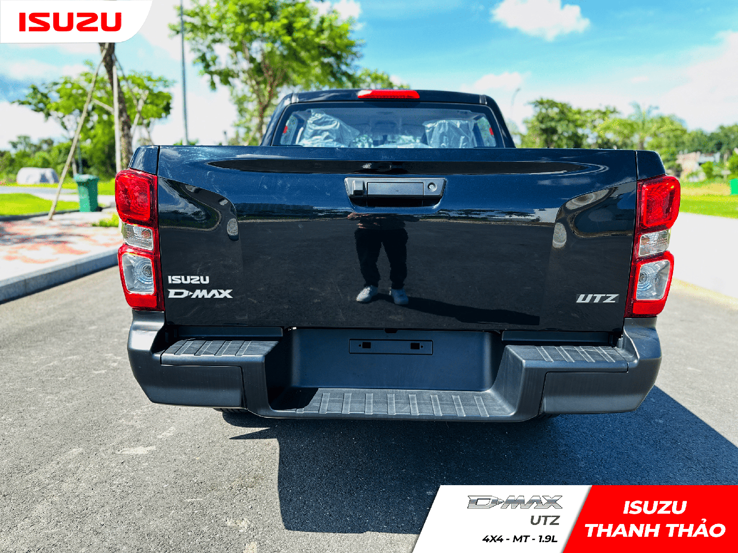 Xe bán tải Isuzu D-Max UTZ MT 4x4