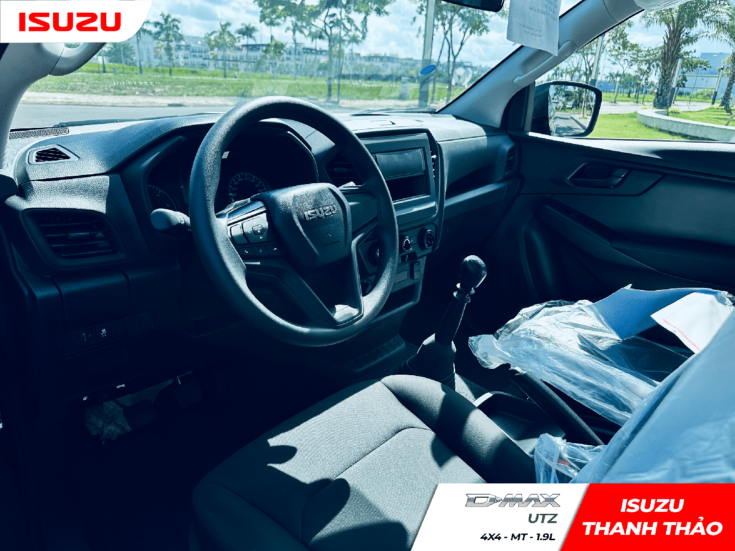 Xe bán tải Isuzu D-Max UTZ MT 4x4