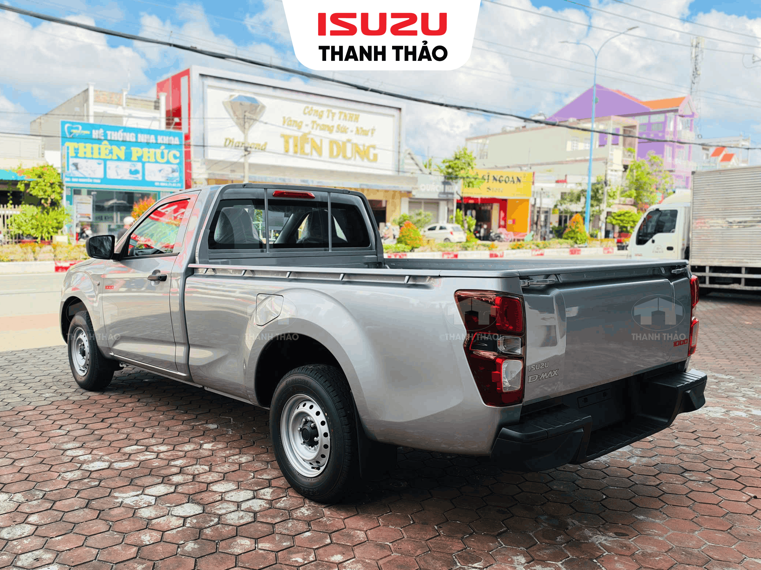 D-Max D-Cargo 1000 MT 4x2 (Cabin đơn)