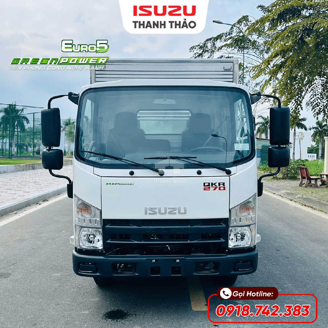 Xe tải Isuzu QKR270 Thùng Kín TC - Tải 2.5 tấn - Thùng dài 4m4