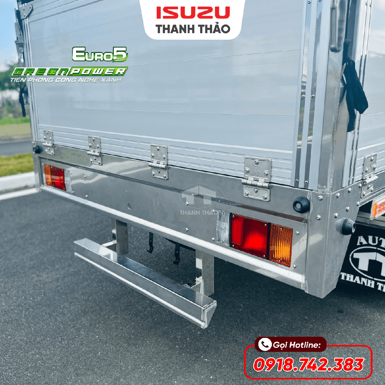 Xe tải Isuzu QKR270 Mui Bạt - Tải 2.7 tấn - Thùng dài 4m4