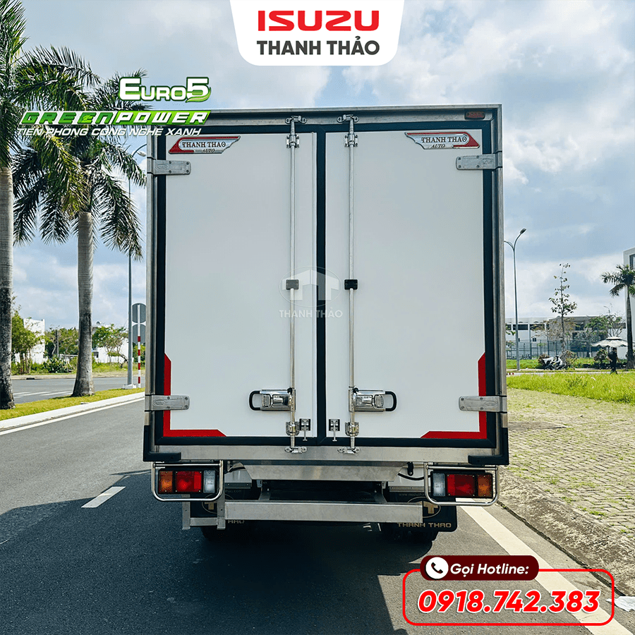 Xe tải Isuzu QKR270 Bảo Ôn - Tải 2.45 tấn - Thùng dài 4m3