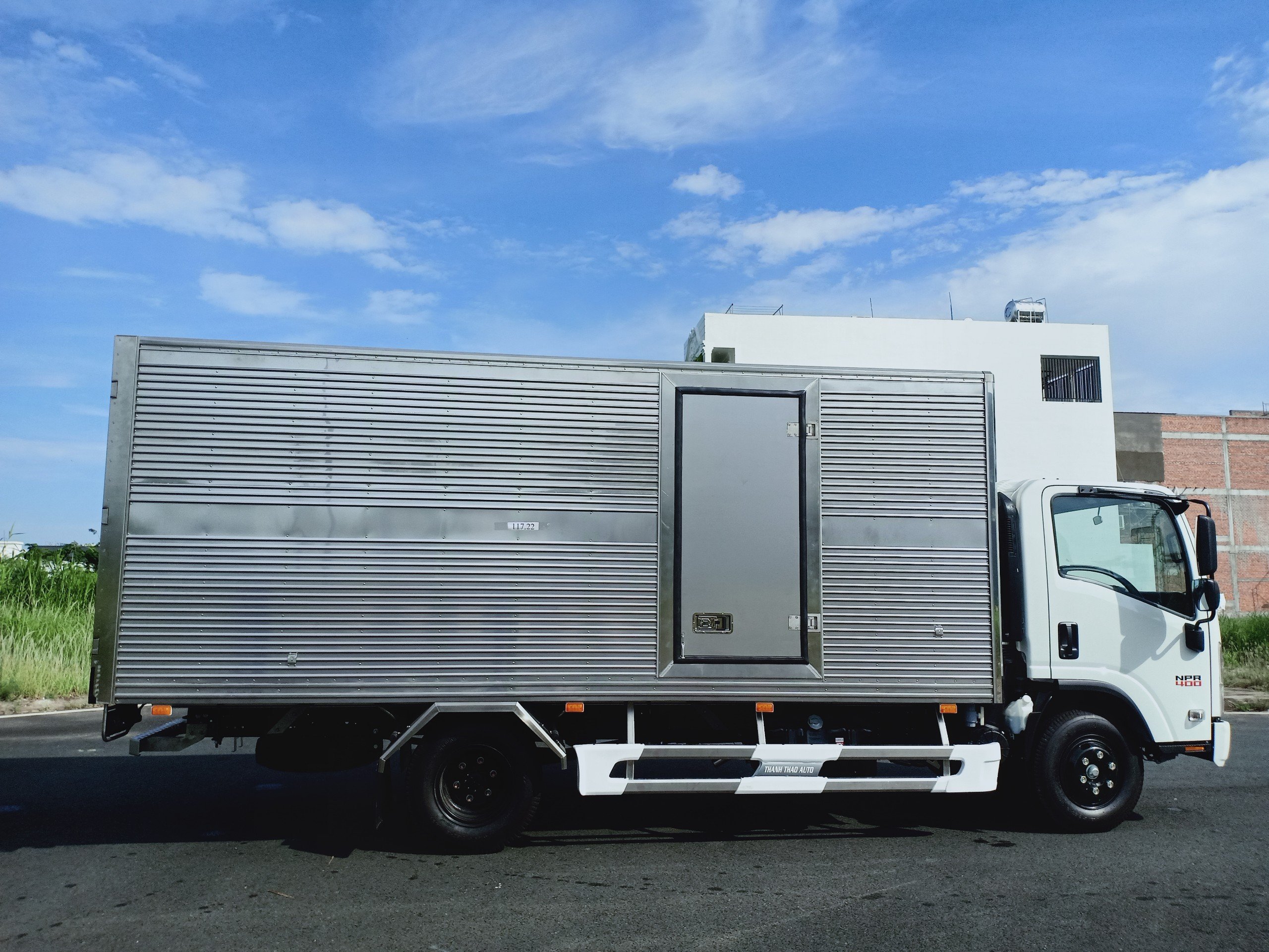 Xe tải Isuzu NPR400 - 3.49 tấn - Thùng Kín Inox 304