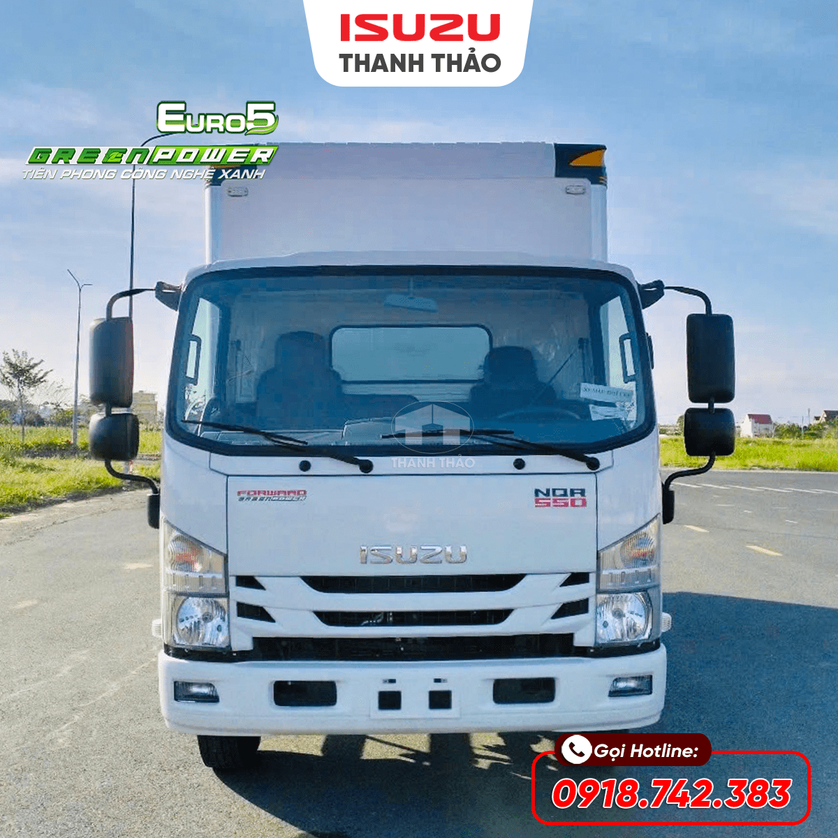 Xe tải Isuzu NQR550 Thùng Bảo Ôn - Tải 5 tấn - Thùng dài 5m6