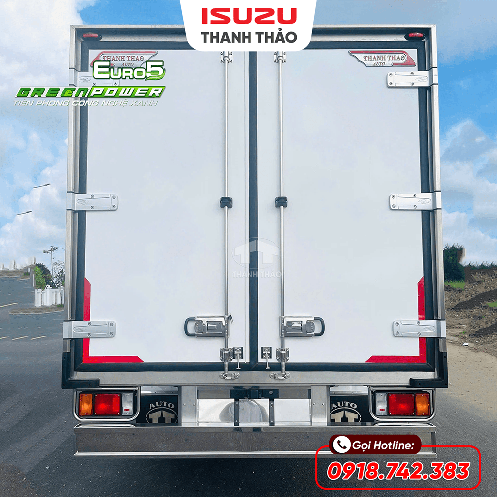 Xe tải Isuzu NPR400 Thùng Bảo Ôn - Tải 3.7 tấn - Thùng dài 5m1