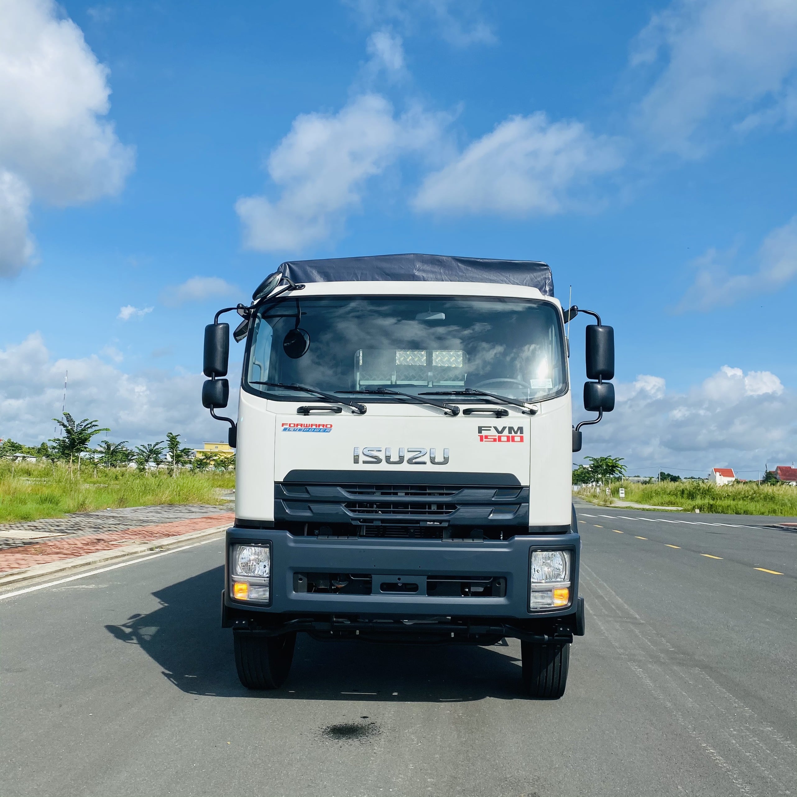 Xe tải Isuzu FVM1500 Mui Bạt Bửng Nhôm - Tải trọng 16 tấn