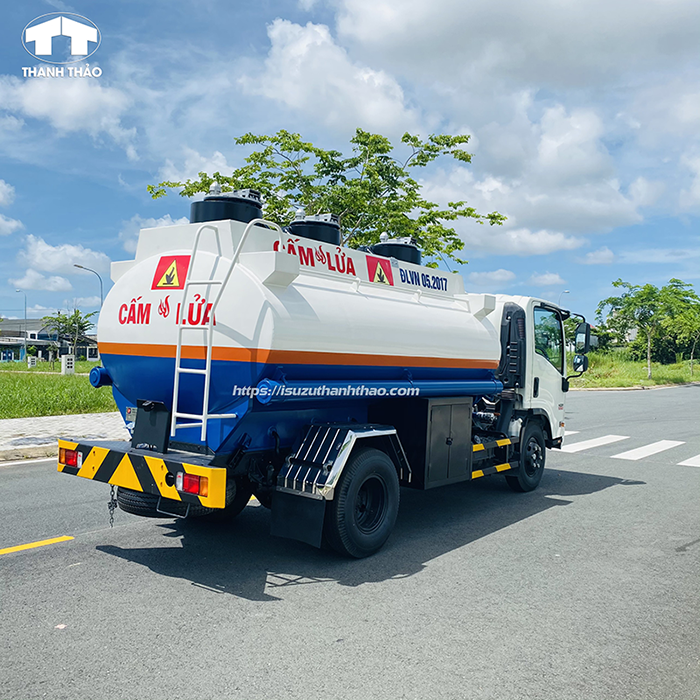 Xe Bồn Isuzu NQR75HE4 - 7 Khối - Chở Xăng Dầu