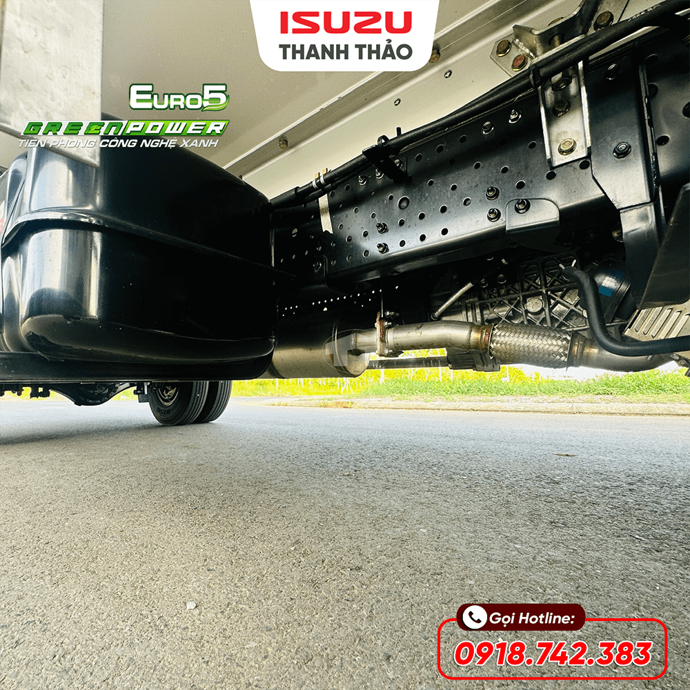 Xe tải Isuzu NPR400 Thùng Bảo Ôn - Tải 3.7 tấn - Thùng dài 5m1