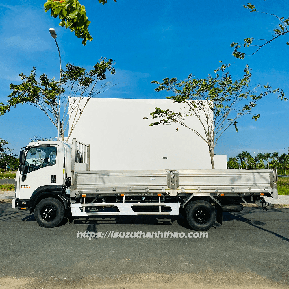 Xe Tải Isuzu FRR650 Thùng lửng 304 - Tải 6.8 tấn - Thùng dài 6m7