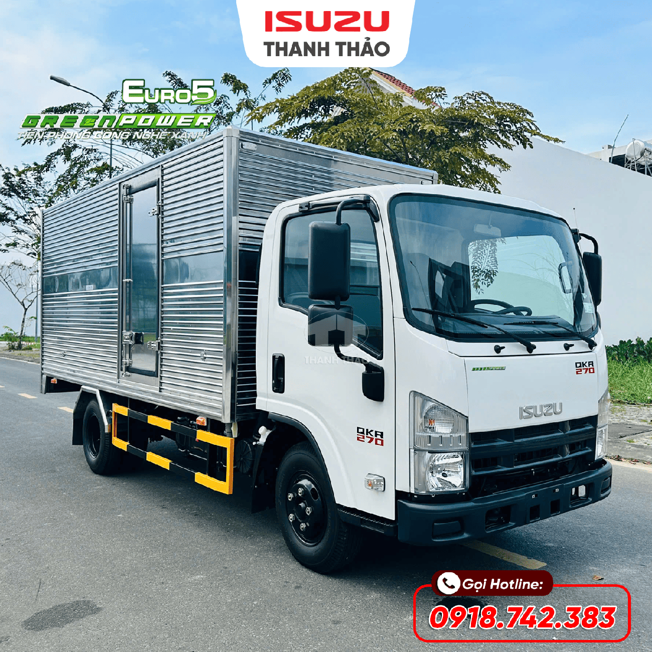 Xe tải Isuzu QKR270 Thùng Kín TC - Tải 2.5 tấn - Thùng dài 4m4