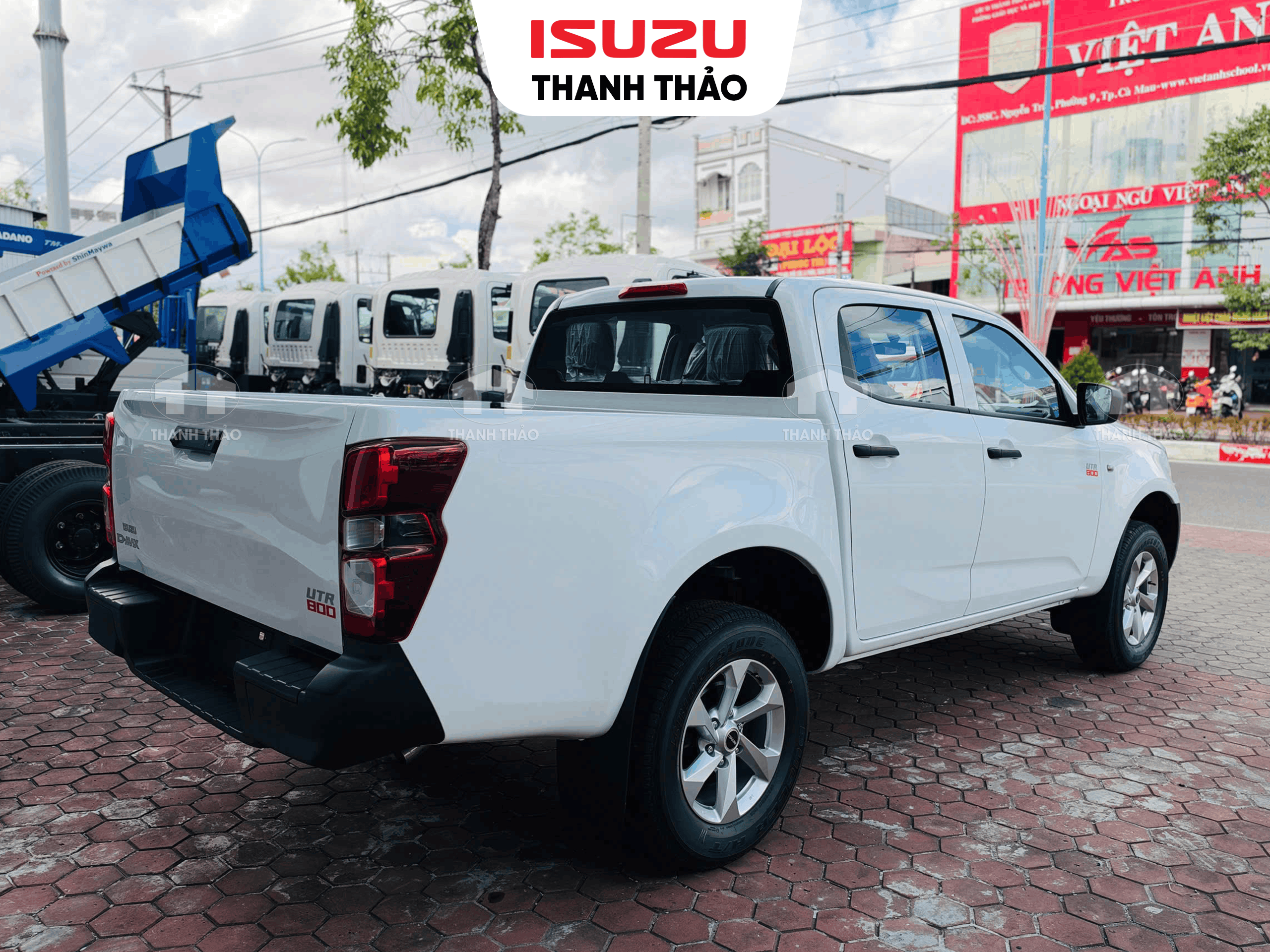 Xe bán tải Isuzu D-Max UTR800 (Cabin kép)