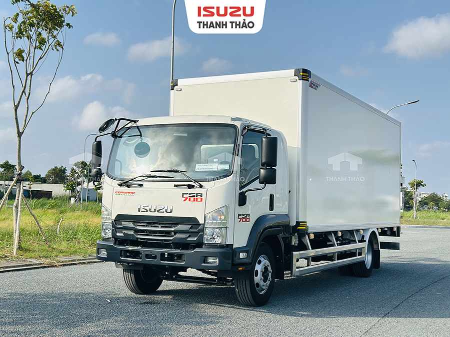 Xe tải Isuzu FSR700 - Thùng Bảo Ôn Thanh Thảo
