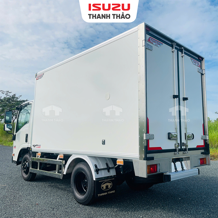 Xe tải Isuzu QKR230 Đông Lạnh - Tải 2.1 tấn - Thùng dài 3m5