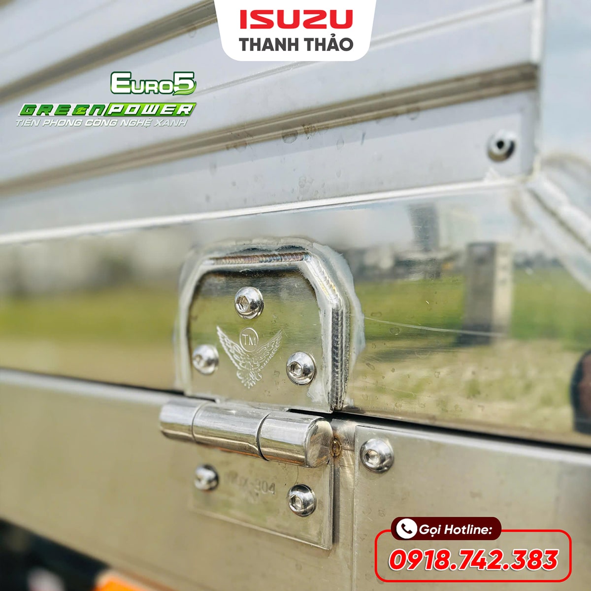 Xe tải Isuzu QKR230 Mui bạt inox 304 - Tải 2.5 tấn - Thùng dài 3m6