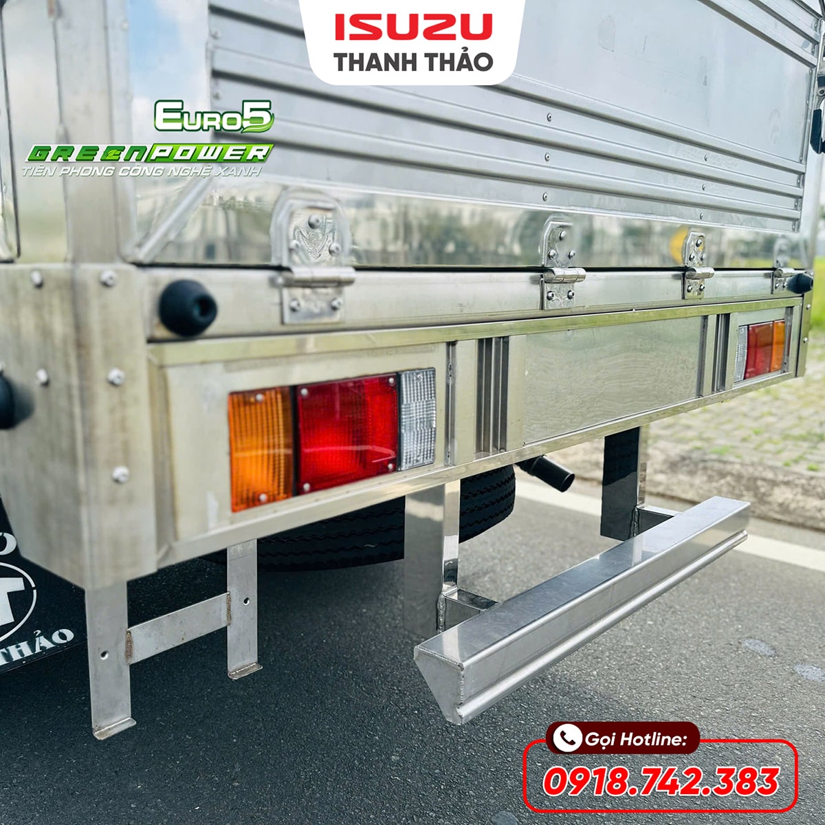 Xe tải Isuzu QKR230 Mui bạt inox 304 - Tải 2.5 tấn - Thùng dài 3m6