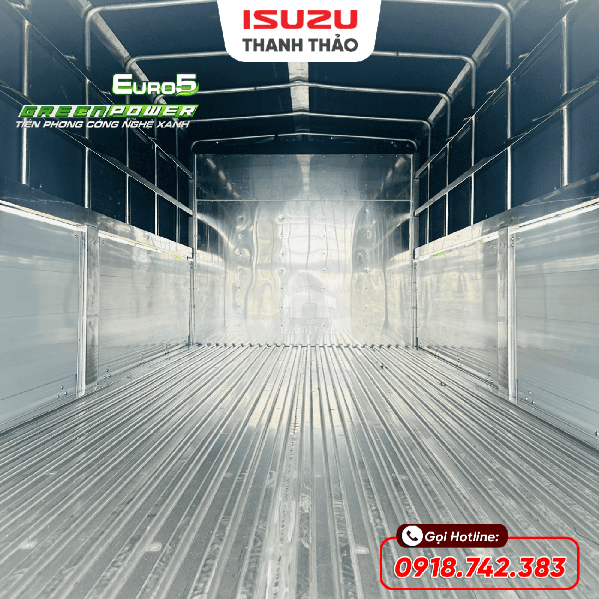 Xe tải Isuzu QKR270 Mui Bạt - Tải 2.7 tấn - Thùng dài 4m4