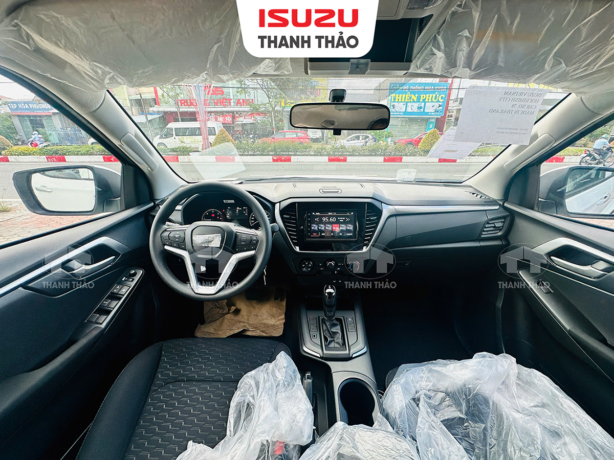 Xe bán tải Isuzu D-Max Prestige 4x2 AT (2026)