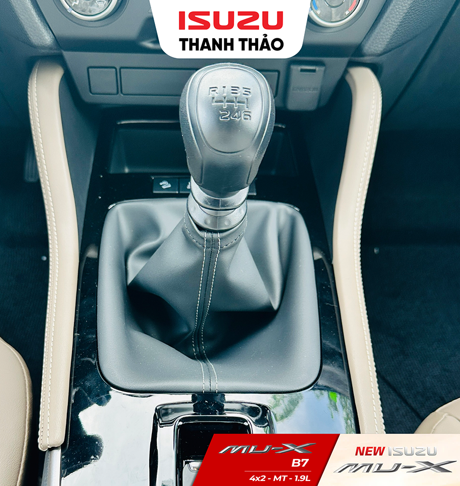 Isuzu Mu-X B7