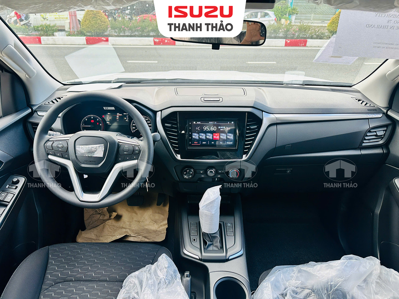 Xe bán tải Isuzu D-Max Prestige 4x2 AT (2026)