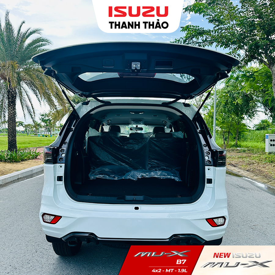 Isuzu Mu-X B7