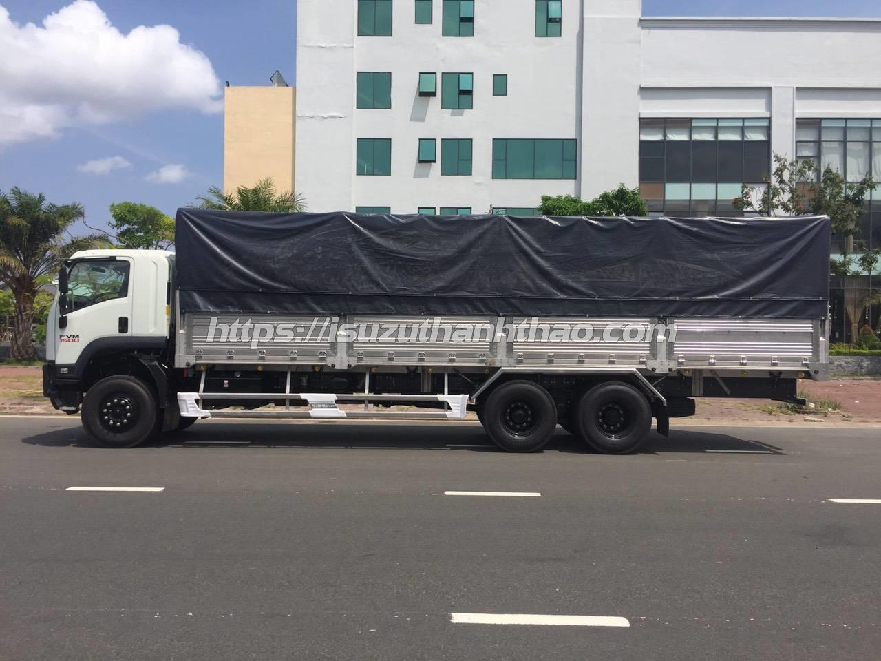 Xe Tải Isuzu FVM1500 Mui bạt inox 304 - Tải trọng 15 tấn