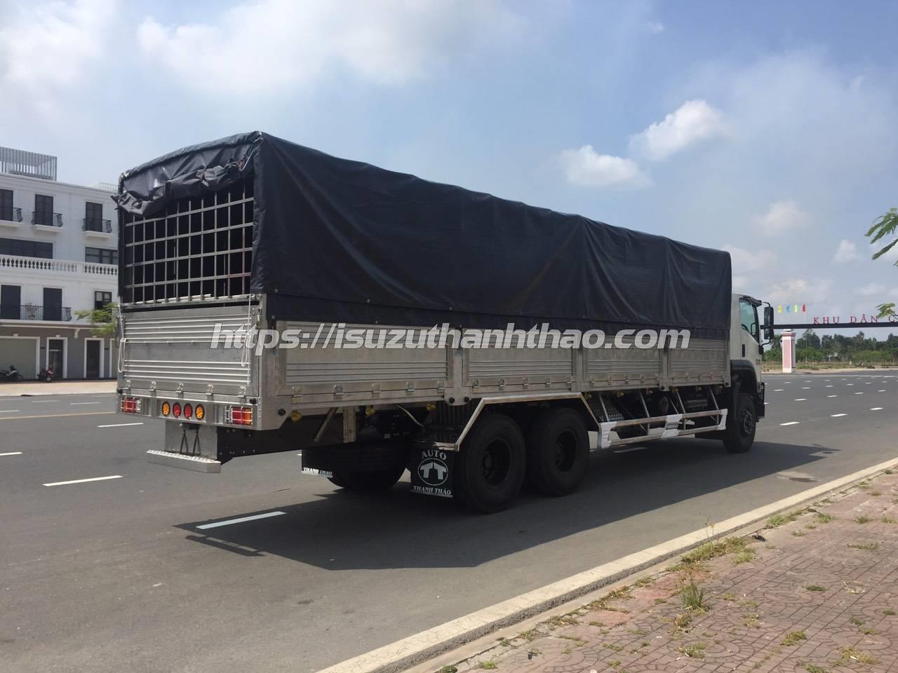 Xe Tải Isuzu FVM1500 Mui bạt inox 304 - Tải trọng 15 tấn