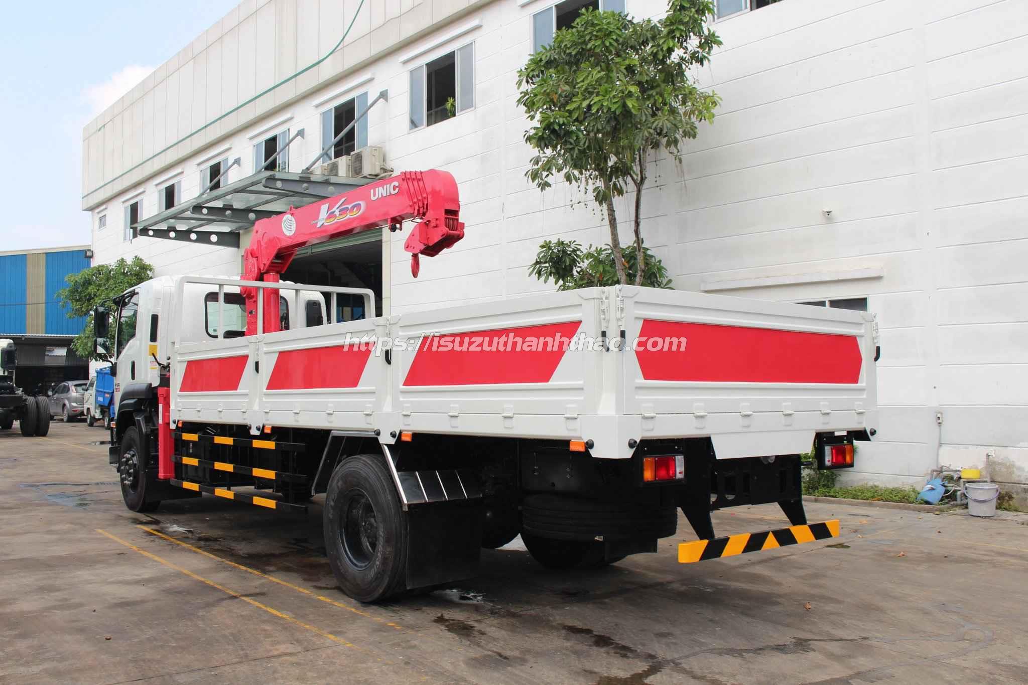 Xe cẩu Isuzu FVR900 - 6.3 tấn