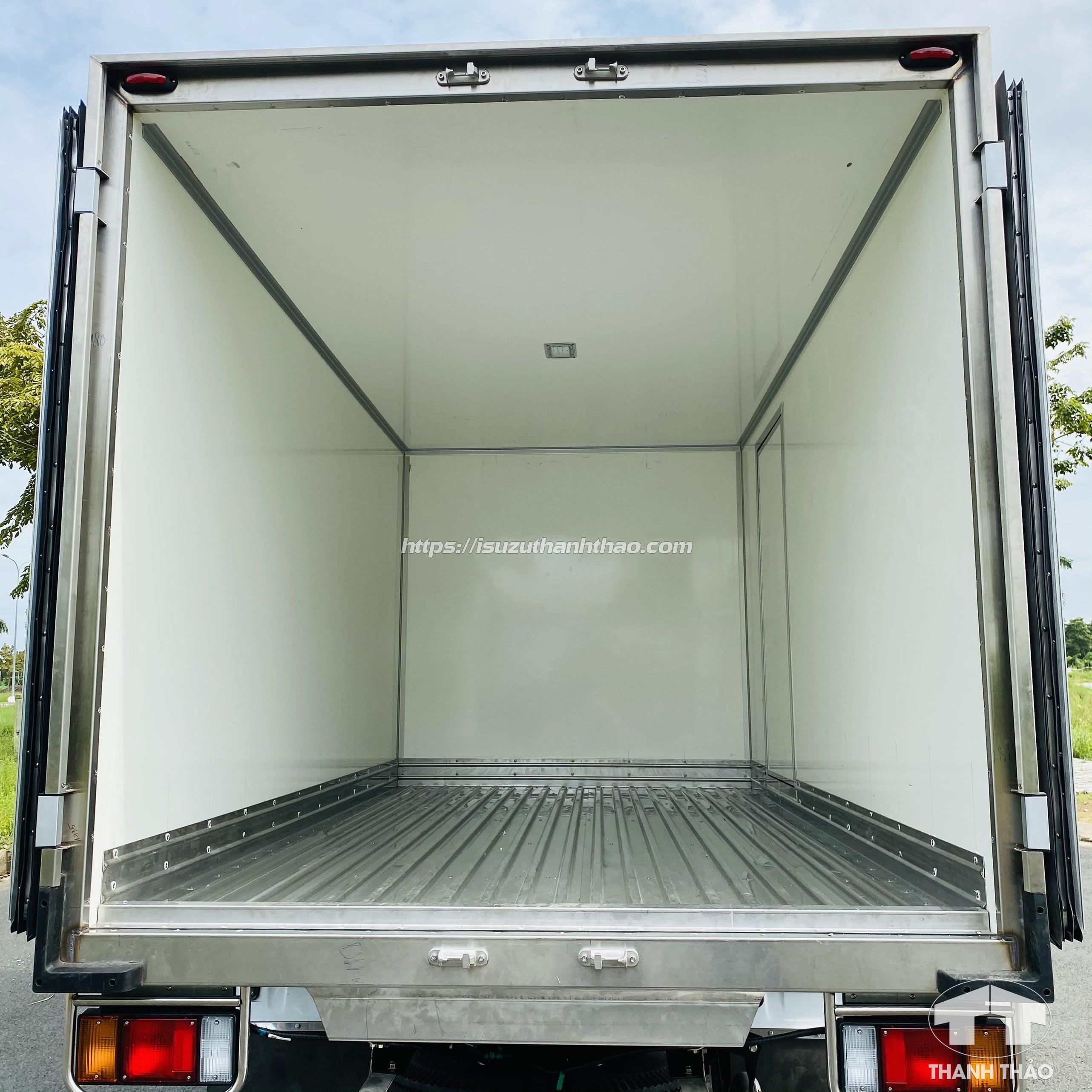 Xe tải Isuzu QKR270 Bảo Ôn - Tải trọng 2.5 tấn - Thùng dài 4m3
