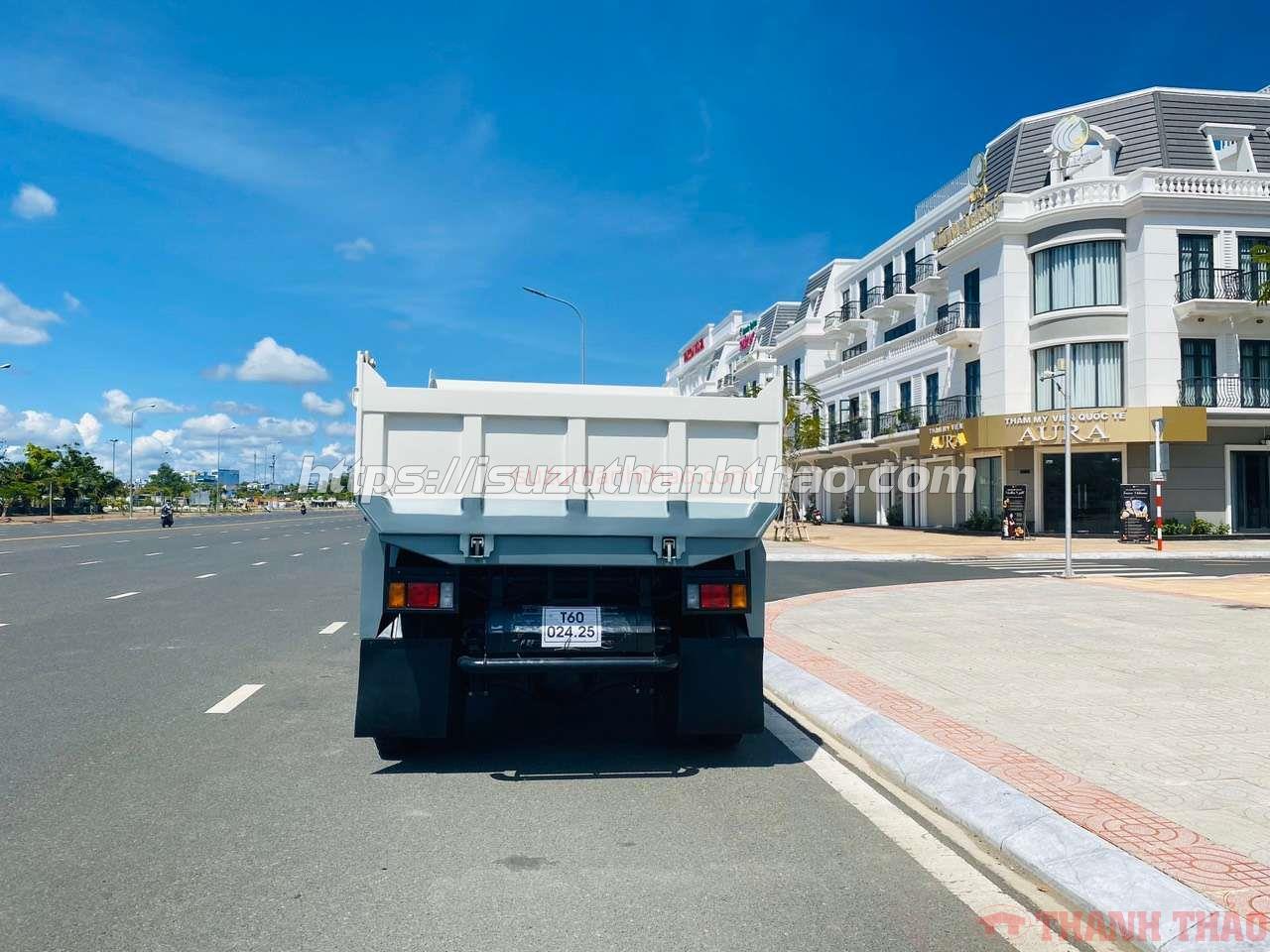 Xe Ben Isuzu FRR650 4.3 khối - Tải trọng 6.3 tấn