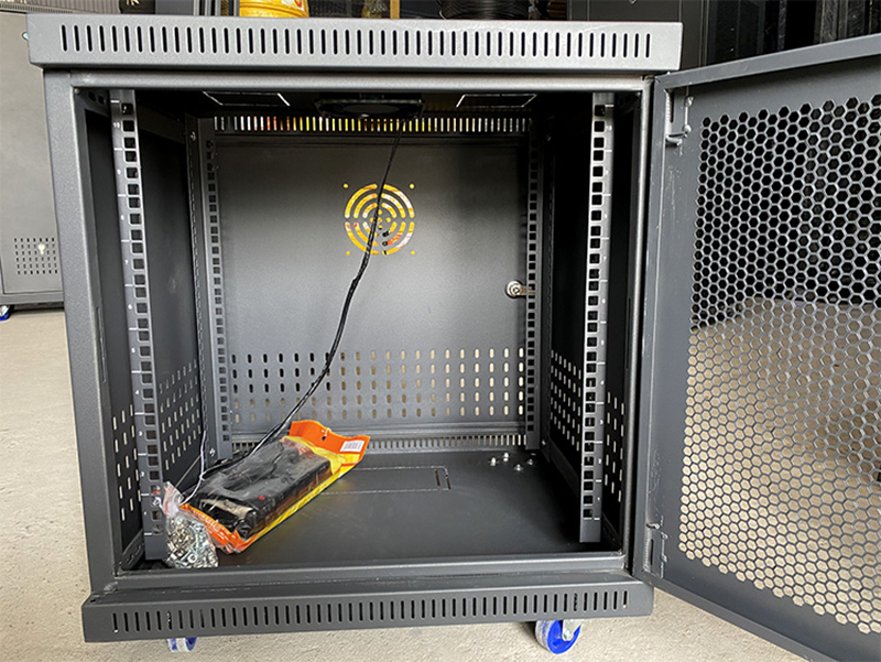 Giới thiệu về tủ rack 10U