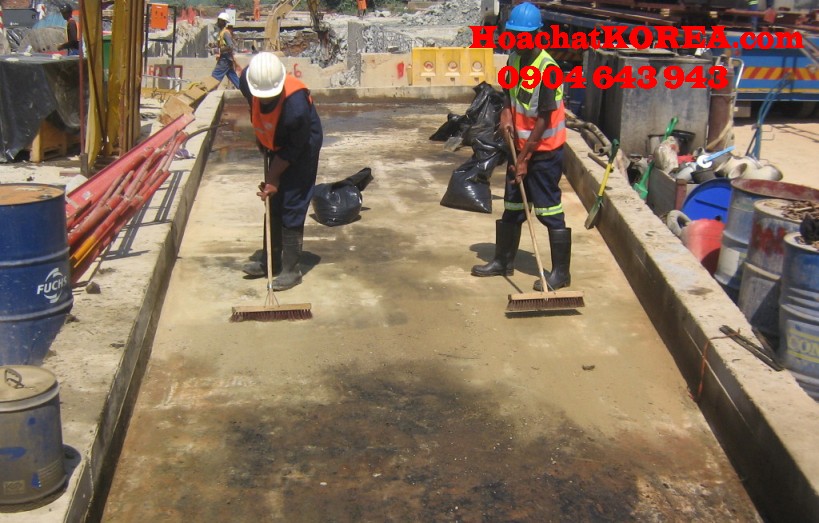 Vệ sinh dầu nhớt máy, nhà xưởng khu công nghiệp Vệ sinh dầu nhớt máy, nhà xưởng khu công nghiệp