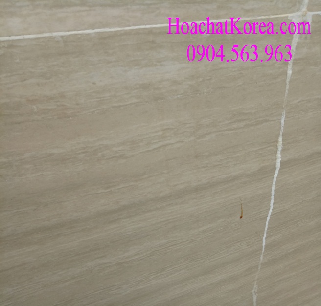 Bề mặt sàn trước và sau khi sử dụng chất tẩy rửa vệ sinh nhập khẩu Hàn Quốc Bề mặt sàn trước và sau khi sử dụng chất tẩy rửa vệ sinh nhập khẩu Hàn Quốc