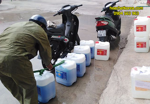 Các loại hóa chất dùng trong vệ sinh công nghiệp được HÓA CHẤT KOREA phân phối đều được kiểm định Các loại hóa chất dùng trong vệ sinh công nghiệp được HÓA CHẤT KOREA phân phối đều được kiểm định