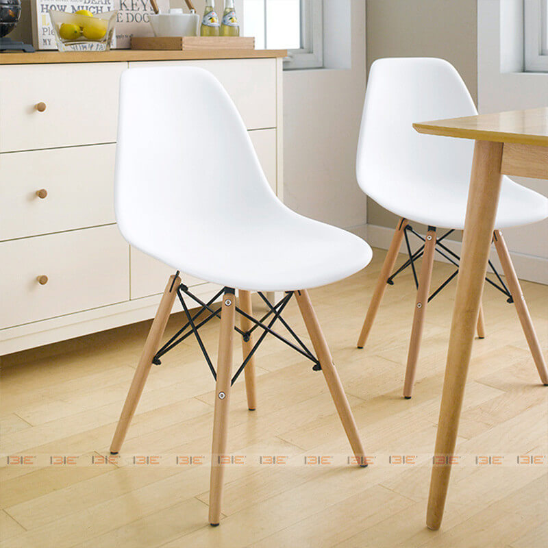 Bộ Bàn Ăn 4 Ghế IBIE Sarah Màu Trắng Mặt Veneer Gỗ Tự Nhiên