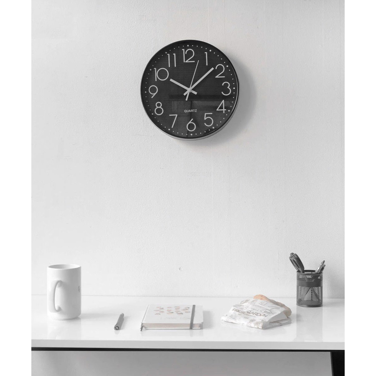 Đồng Hồ Treo Tường Make My Home HONO black