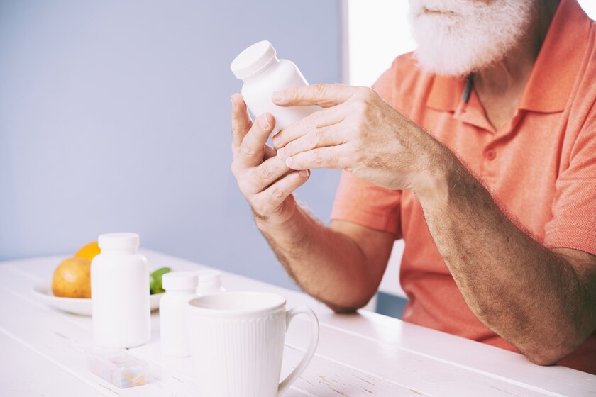 Vì Sao Nên Chọn Thực Phẩm Chức Năng Nhật Cho Người Lớn Tuổi?