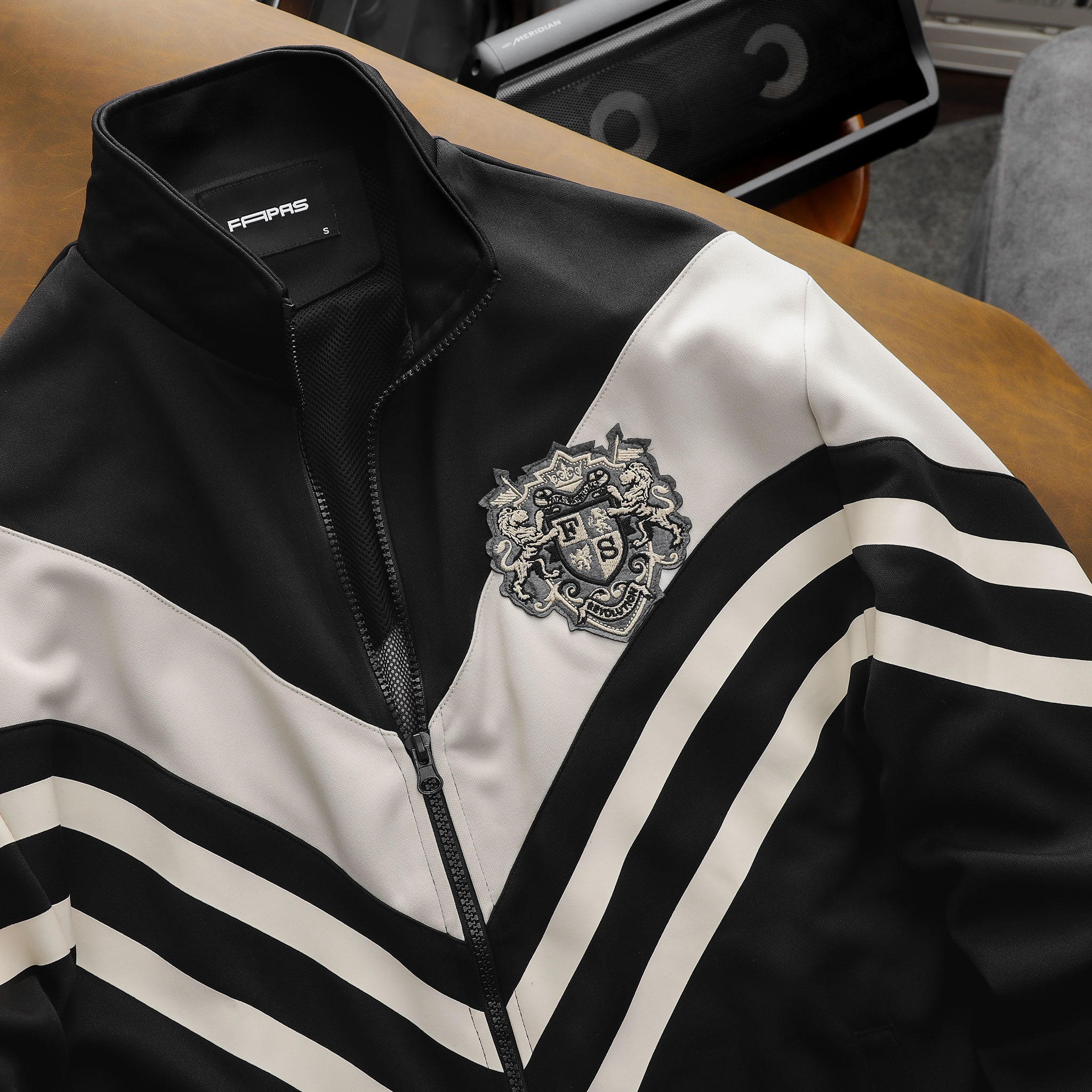 Meridian track jacket